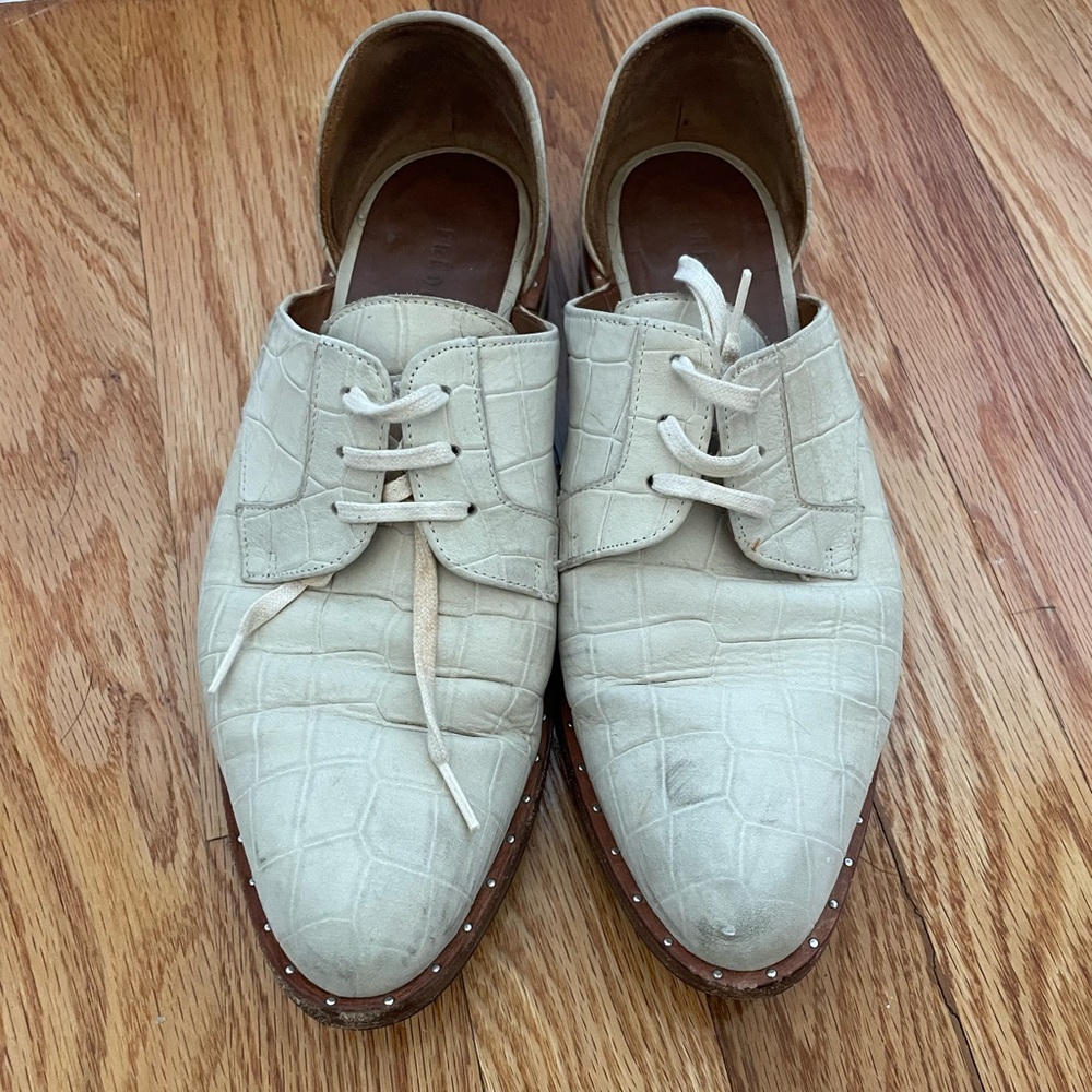 Freda Salvador Oxford-like flats